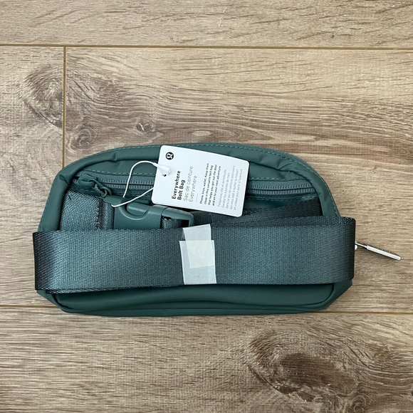 Lululemon Everywhere Belt Bag Tidewater Teal - Picture 8 of 9